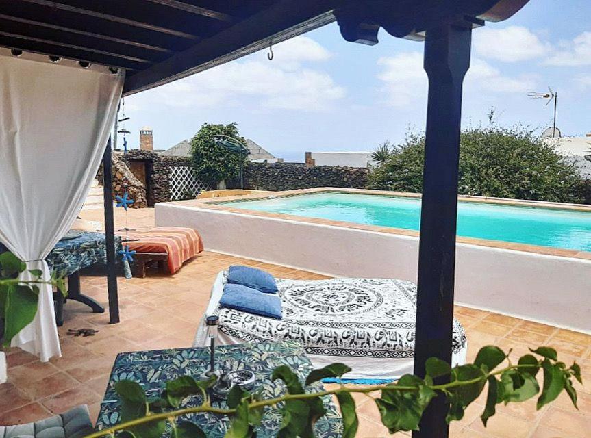 Bed and Breakfast Tipica Lanzarote House Only Adults Тиас Экстерьер фото
