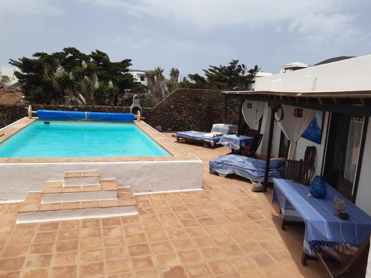 Bed and Breakfast Tipica Lanzarote House Only Adults Тиас Экстерьер фото