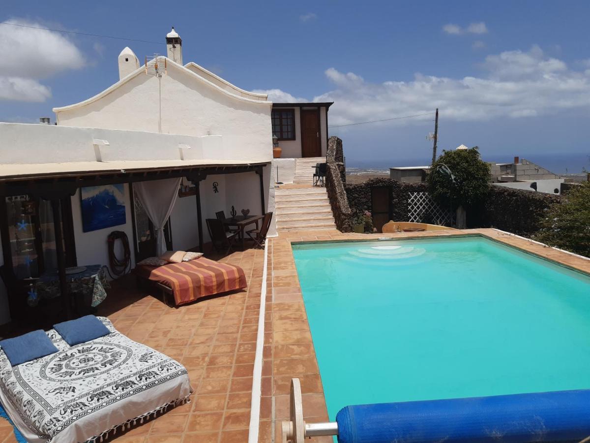 Bed and Breakfast Tipica Lanzarote House Only Adults Тиас Экстерьер фото